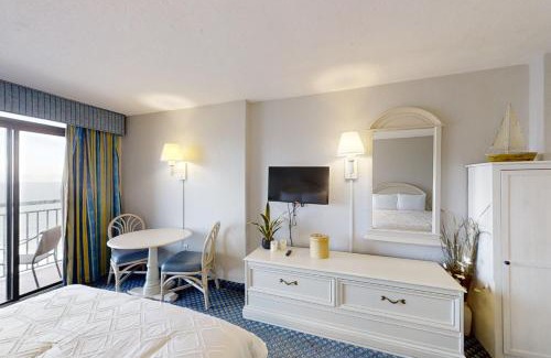 Myrtle Beach Hotel | Sandcastle South 1102