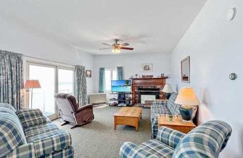 Wells Beach Casa | Sandcastle - W148 Brought to you by GetAway Vacations