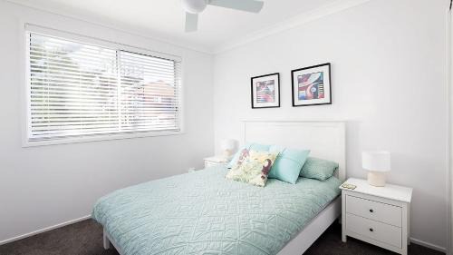 Anna Bay Casa | Sandcastles No 1- Stroll to Birubi and Tomaree Coastal Walk