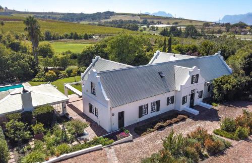 Trawal Casa | Sanddrif Stellenbosch Guest Farm