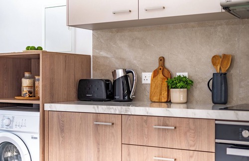 Agios Tychon Apartamento | Sanders River Plaza Nice 3 Bedroom Apt w Terrace