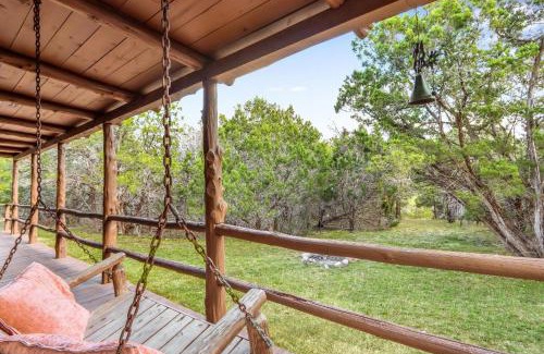 Wimberley Casa | Sanderson at The Bend