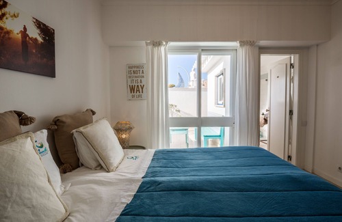 Ericeira Cama Y Desayuno | Sandhi House - Yoga & Wellness