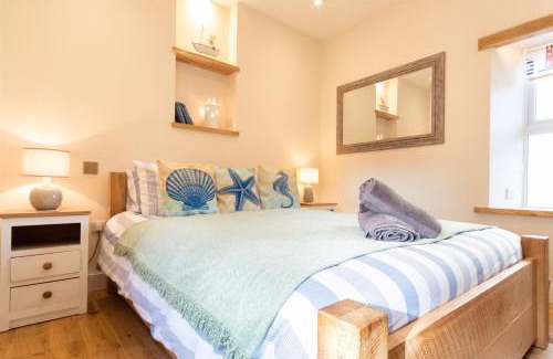 Marazion Apartamento | Sandpiper, apartment across from the beach