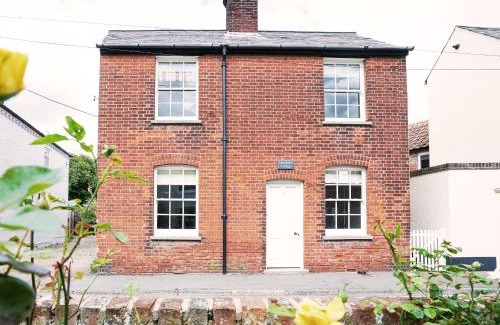 Aldeburgh Casa | Sandpiper Cottage by The Suffolk Cottage Collection