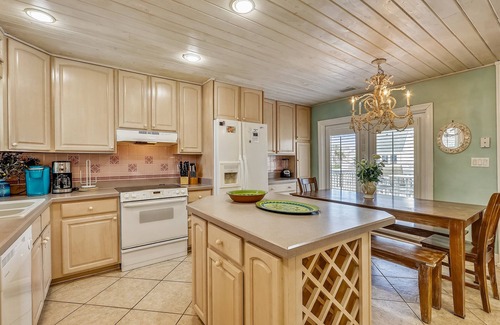 Holiday Isle Villa | Sandpiper Cove 0012 3 Bedroom Villa by RedAwning
