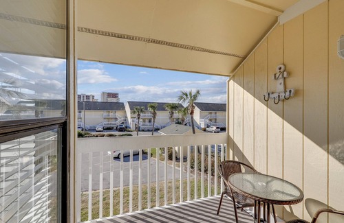 Holiday Isle Condominio | Sandpiper Cove 8208 Studio Bedroom Condo by RedAwning