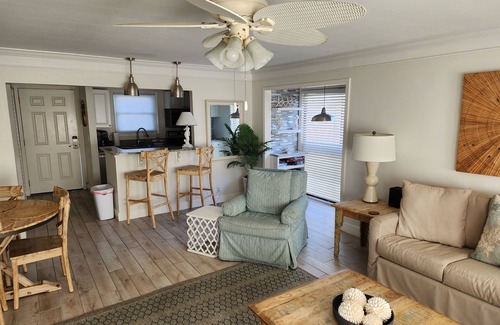 Holiday Isle Condominio | Sandpiper Cove unit 1148, Gulf Front 3 night min