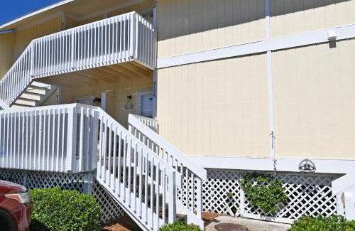 Holiday Isle Casa | Sandpiper Cove Unit 8125 Updated Studio In Destin FL