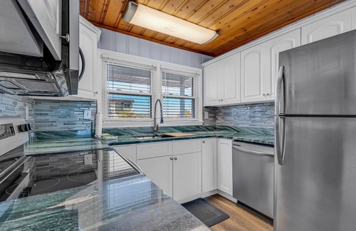 North Myrtle Beach Casa | Sandpiper Oceanfront*Firepit*Heated Pool*Spa*Views