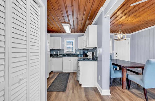 North Myrtle Beach Casa | Sandpiper Oceanfront*Firepit*Heated Pool*Spa*Views