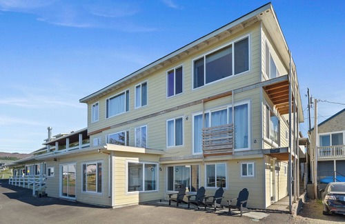 Netarts Apartamento | Sandpiper~ Water front on the Netarts Bay ~ unobstructed views. Sleeps 6
