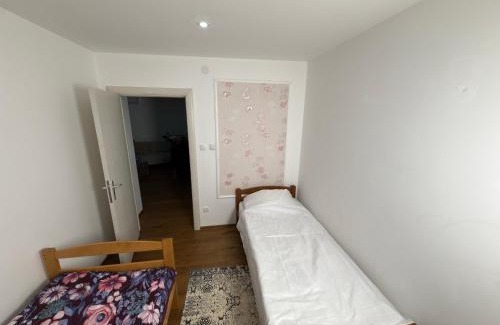 Vrsac Apartamento | Sandra apartmani