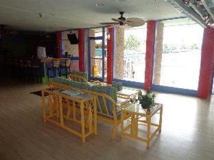 Pompano Beach Hotel | Sands Harbor Resort and Marina