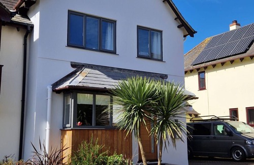 Croyde Cabaña | Casa de vacaciones moderna contemporánea de 3 dormitorios en Croyde