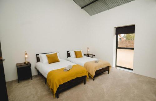 Tunstead Casa | Sandy Barn *BRAND NEW* Barn Conversion
