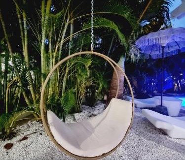 L'Autre-Bord Casa | Sandy Bay Villa Opale