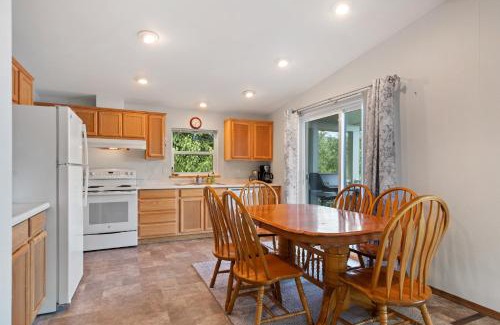Bonner County Casa | Sandy Beach at Cocolalla