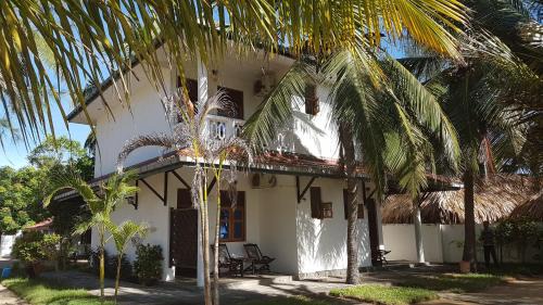Pottuvil Division 2 Casa | Sandy Beach Hotel