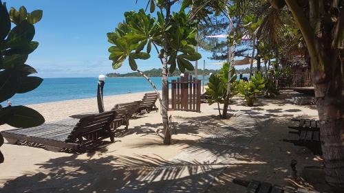 Pottuvil Division 2 Casa | Sandy Beach Hotel
