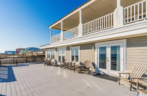 Fort Morgan Casa | Sandy Feet & Happy Hearts