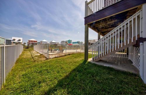 Gulf Shores Casa | Sandy Feet Retreat by Vacation Homes Collection