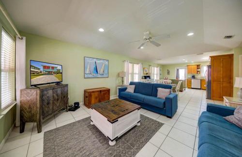 Gulf Shores Casa | Sandy Feet Retreat by Vacation Homes Collection