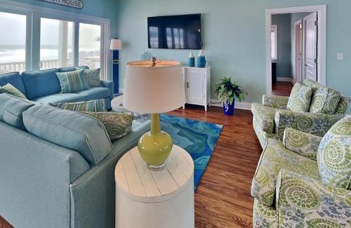 Village of Stump Sound Casa | Sandy Feet
