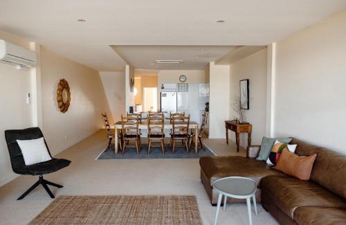 Port Fairy Casa | Sandy Nook Beachfront Bliss with uninterrupted Ocean Views