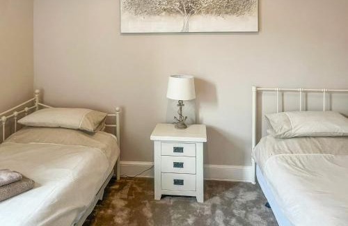 Troon Casa | Sandy Retreat