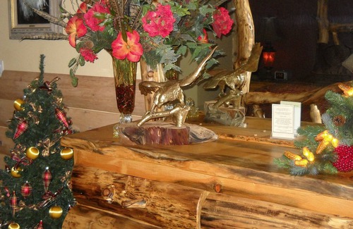 Marmot Cama Y Desayuno | Sandy Salmon Bed & Breakfast Lodge