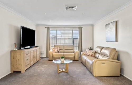 The Entrance North Casa | Sandy Serenity Pet Friendly