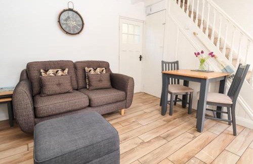 Conwy Casa | Sandy Shell Cottage