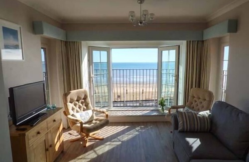 Bridlington Cabaña | Sandy Shore