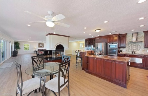 Woodland Estates Casa | Sandy Shore Pearl-Atlantic Ocean in your backyard, Fully Licensed & City Water