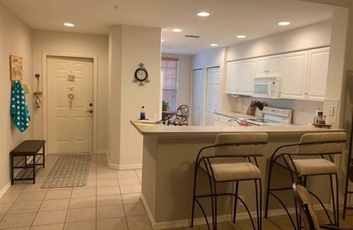 Tropical Cove Condominio | Sandy Shores at Lexington CC Lake Village