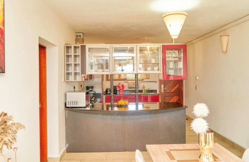 Diani Beach Apartamento | Sandy Toes, 2br Apt at the beachfront, Diani