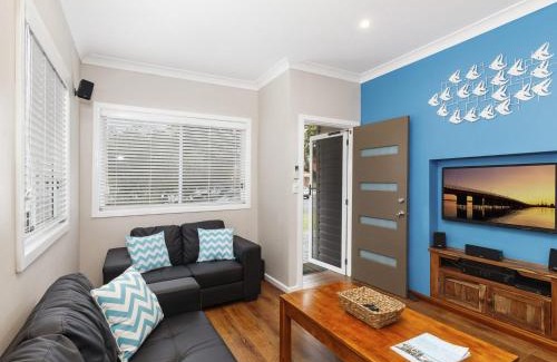 Forster Casa | Sandy Toes
