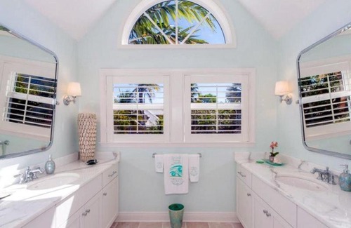 Captiva Casa | Sanga Na Langa No Worries