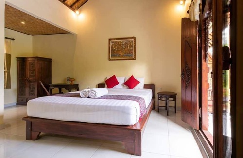 Pejeng Cama Y Desayuno | Sanga Suites Villas