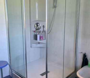 Crema Cama Y Desayuno | Sangiligio Countryside Villa, Private Rooms w Kitchen, Bath, Private Entrance, Crema