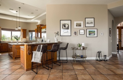 Temecula Casa | Sangiovese By AvantStay | Spectacular Estate w/ Pool, Hot Tub & Putting Green