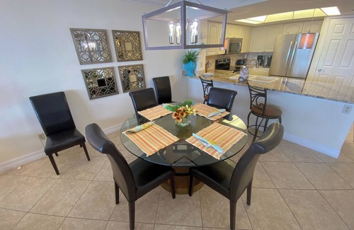 Punta Rassa Condominio | Vistas al agua con condominio de playa privada en Sanibel Harbour Resort