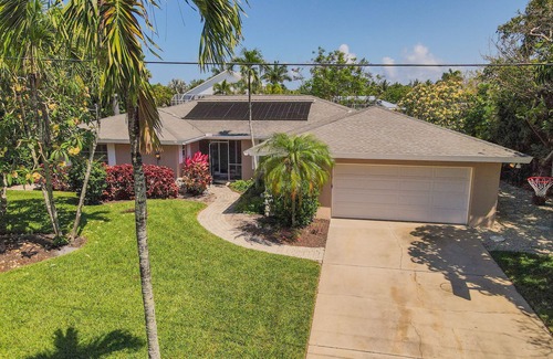Shell Harbor Casa | Sanibel's Casa Encantada