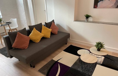 Neustadt-Sued Apartamento | Saniertes Südstadt Apartment in Bester Lage am Rhein