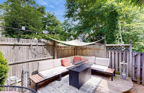 East Chop Casa | Sankofa House