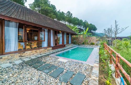 Huong Tra Complejo | Sankofa Village Hill Resort & Spa