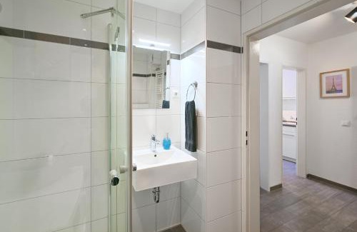 Vorhalle Apartamento | SANO - bei Egon in Hagen - Zentral - Waschmaschine - WLAN - Perfekte Anbindung