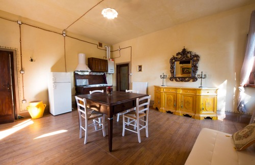 Sansepolcro Apartamento | Sansepolcro apartamento - 6/10 personas - Toscana