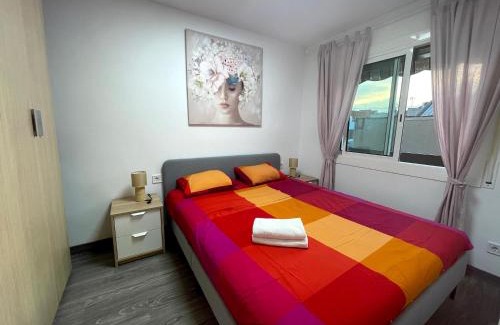 Sant Adria de Besos Apartamento | Sant Adria Beach apartment Wi-Fi Parking Free